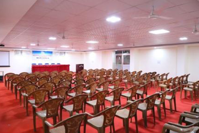 seminar-room_3
